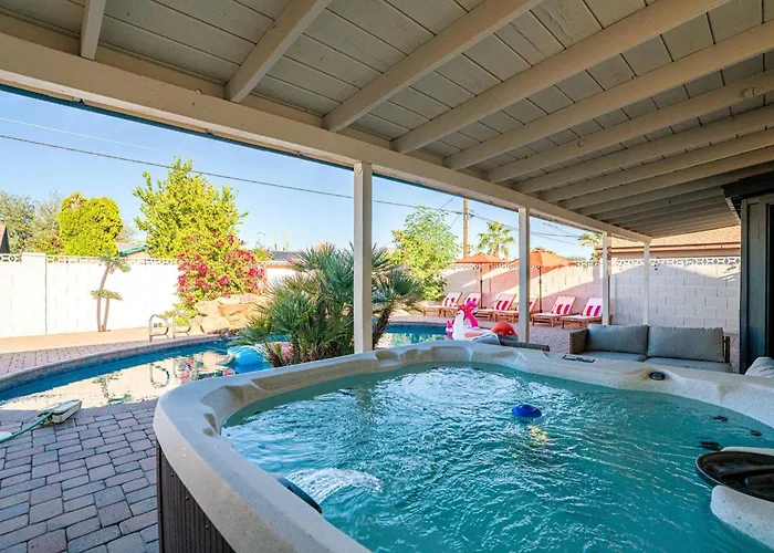 Ella's Oasis •heated Pool •hot Tub • Near Old Town Scottsdale