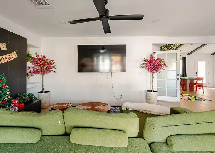 Holiday home Ella's Oasis •heated Pool •hot Tub • Near Old Town Scottsdale